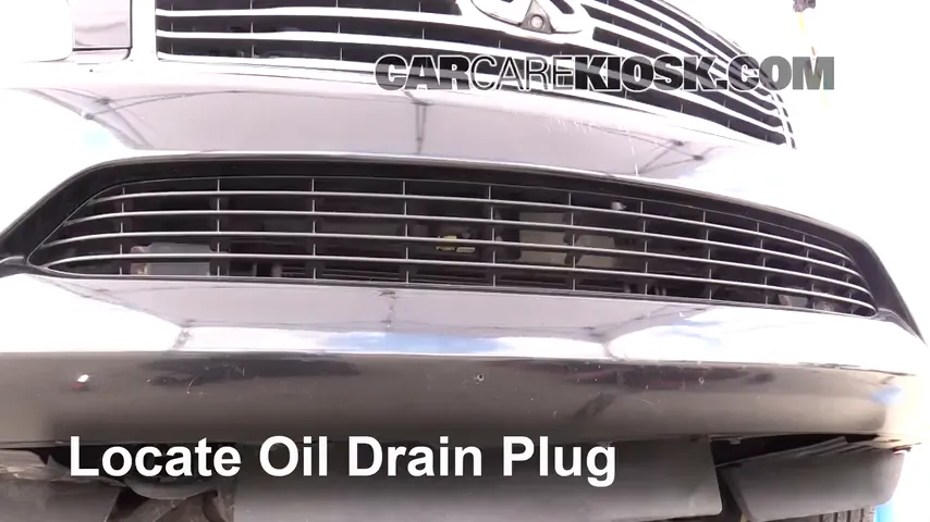 2011 Infiniti QX56 5.6L V8 Oil Change Oil and Oil Filter